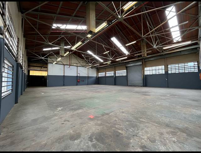 999M² WAREHOUSE TO LET IN ELANDSFONTEIN